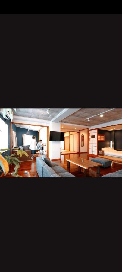 琉球モダン宿りゅうだん Naha Extérieur photo